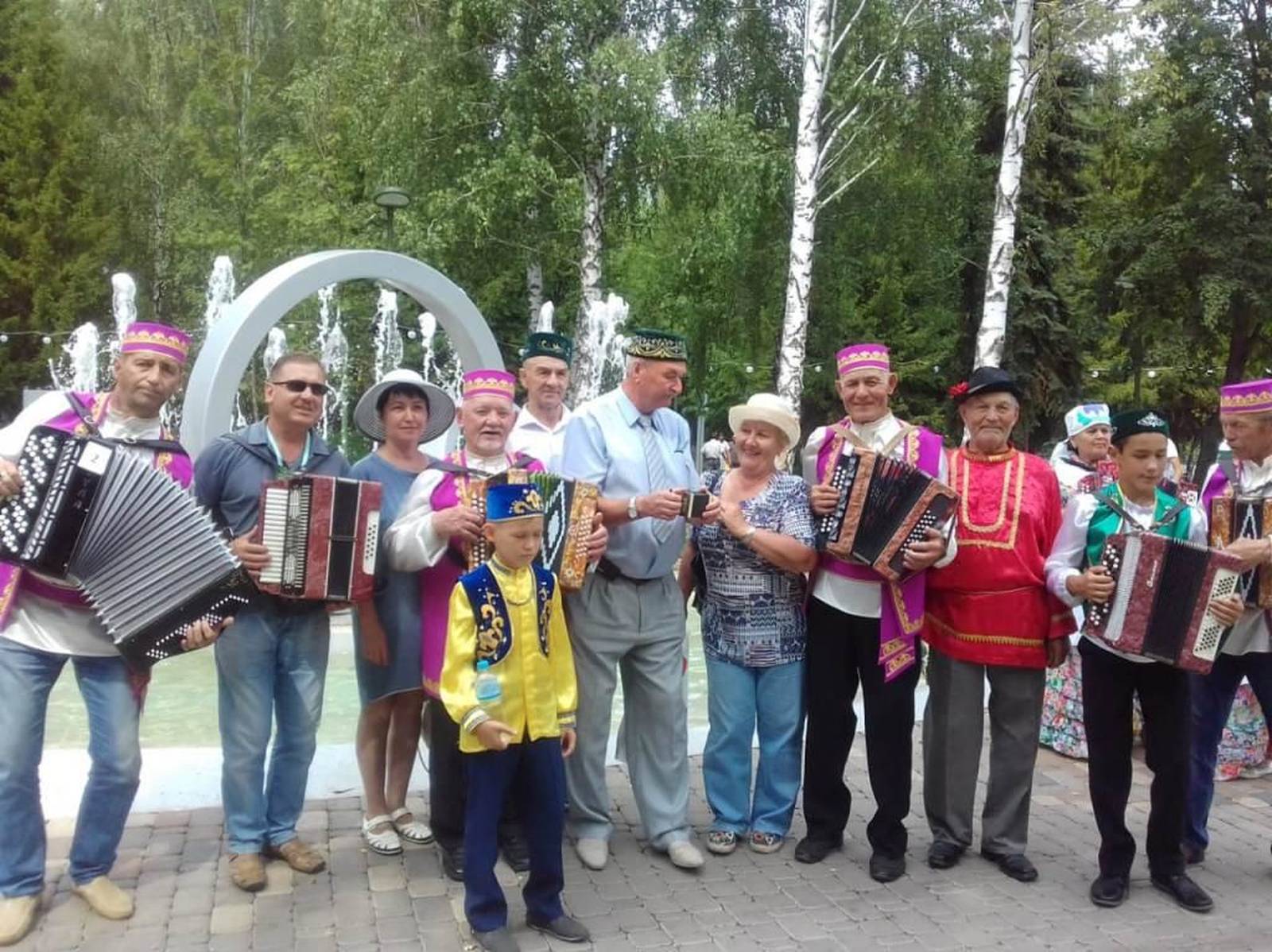 Погода в актаныше. Район Яналыклары. Подслушано в Актаныше. Актаныш гармуннары эмблема фестиваля.